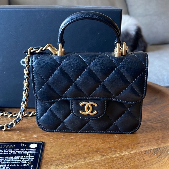 Chanel top handle coin purse - Picture 2 of 5